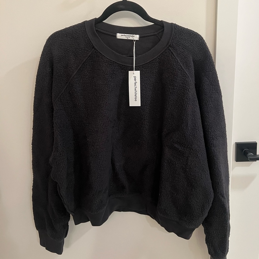 Perfectwhitetee Ziggy reverse fleece sweatshirt